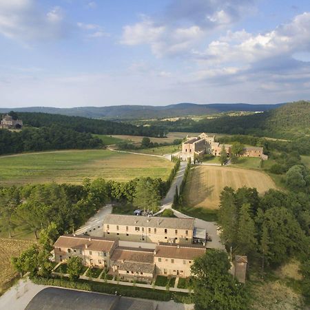 Апарт отель Casale San Galgano Кьюздино Экстерьер фото